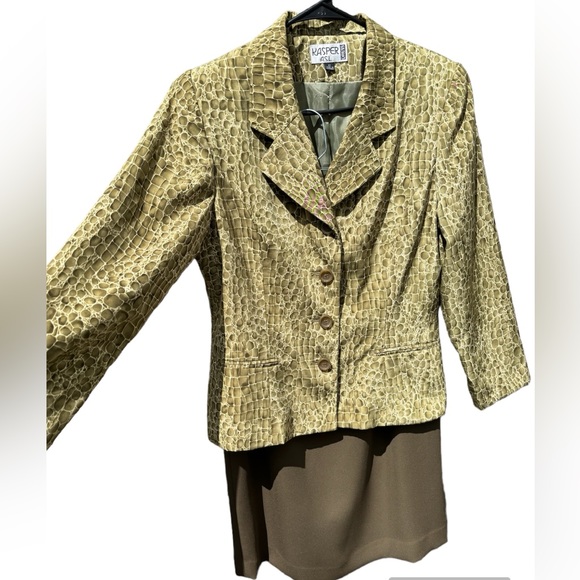 KASPER Women’s Two Piece Suit Jacket and Skirt Snake Skin Pattern Green Size 12 - Picture 2 of 15